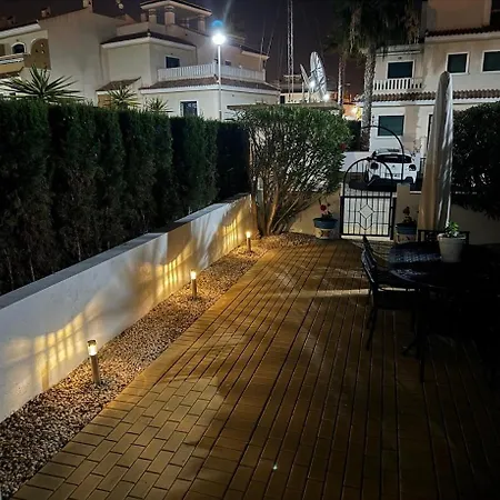 Tatil Evi Prestigious Dona Pepa 2 Urbanisation With Shared Pool
