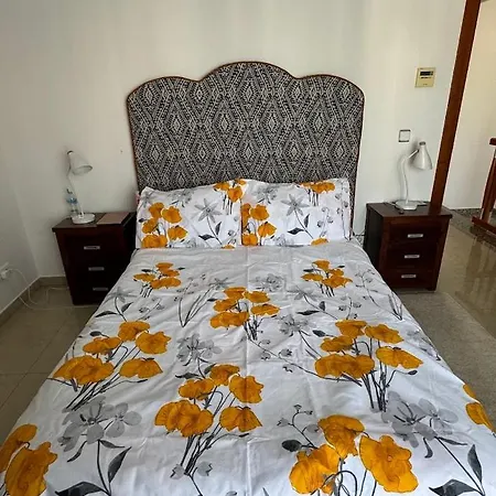 Prestigious Dona Pepa 2 Urbanisation With Shared Pool *