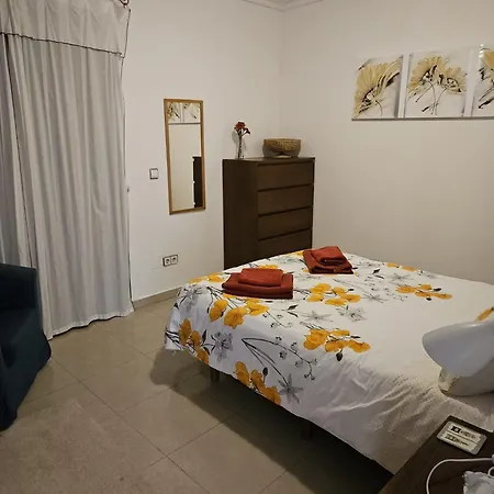 Prestigious Dona Pepa 2 Urbanisation With Shared Pool Tatil Evi